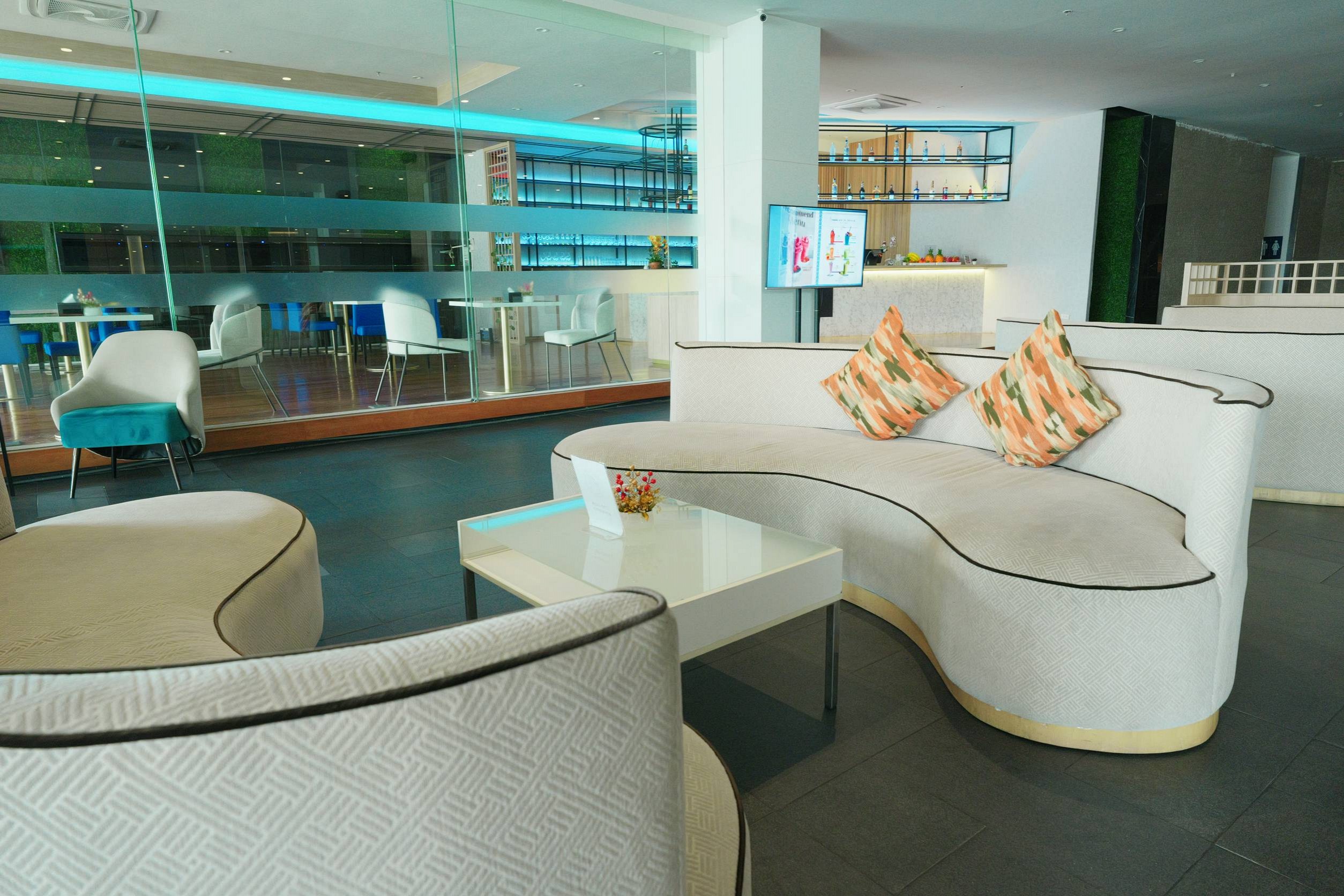 Le Srivaree Suvarnabhumi Airport Hotel